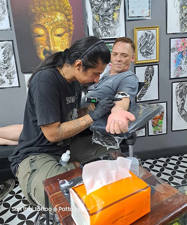 machine tattoo khaolak