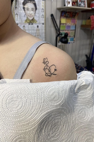 minimal tattoo 1